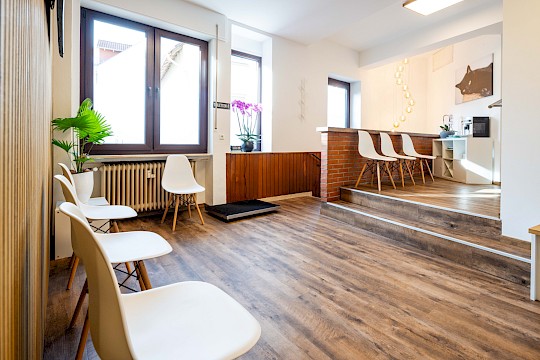 Wartezimmer der Tierarztpraxis Oehring